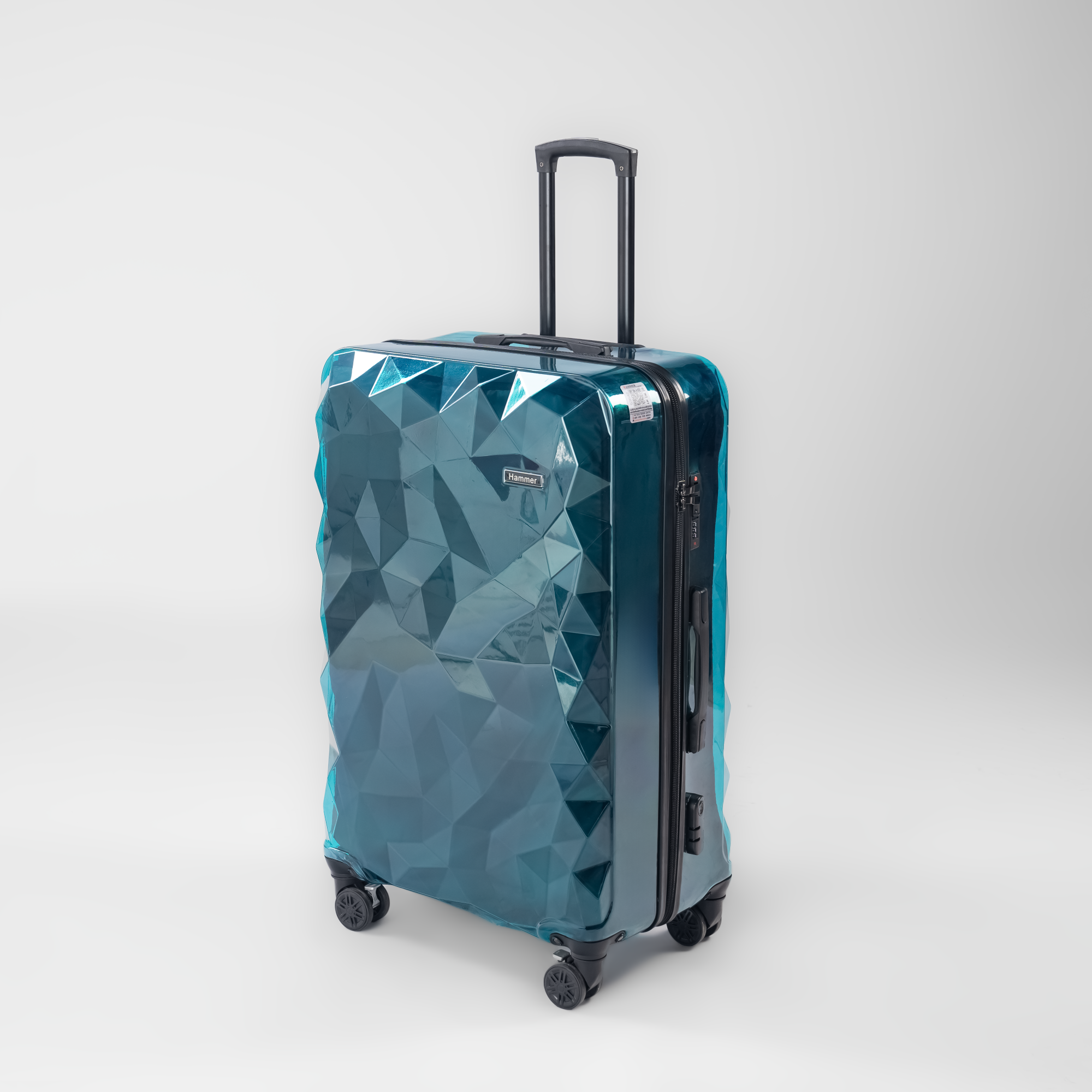 30 Inch Diamond Ultra Durable Check In Luggage Perfect for Extended Hammer